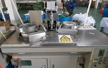 自動(dòng)包扣機(jī) 自動(dòng)包扣機(jī)